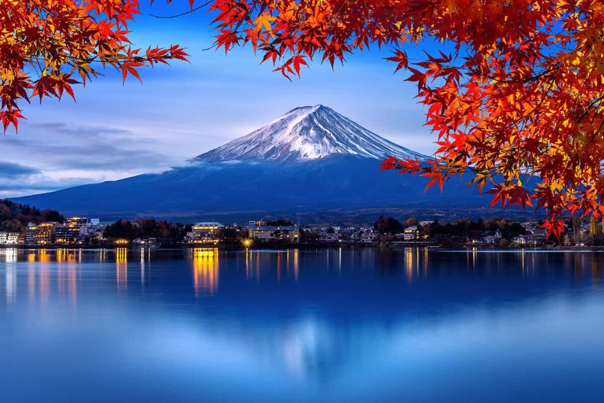 Mount Fuji with a lake and red leaves